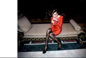 olesya_DIVA_Greece_Dec08_byGeorgeKatsanakis_tfs4.jpg