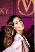 th_a487e356997624.gif