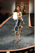 th_d95c0956954381.gif