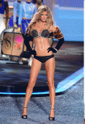 th_ebe30456955186.gif