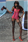 th_8a799456955468.gif