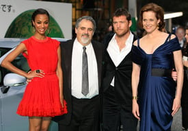 ZoeSaldana_22nd_Tokyo_IFF_Opening_Ceremony_08.jpg