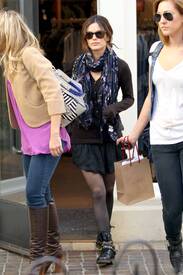 rachel_bilson_at_the_grove_tikipeter_celebritycity_002.jpg