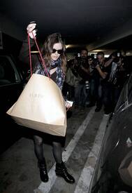 rachel_bilson_at_the_grove_tikipeter_celebritycity_010.jpg