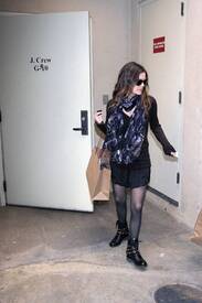 rachel_bilson_at_the_grove_tikipeter_celebritycity_019.jpg