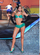 th_b8dacb57820183.gif