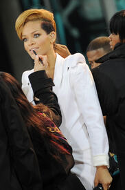 rihanna_gma_0551.jpg