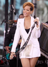 rihanna_gma_6569.jpg