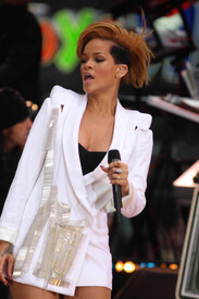 rihanna_gma_5693.jpg