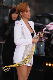 rihanna_gma_8806.jpg