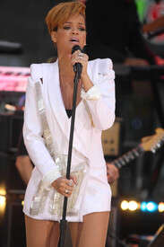 rihanna_gma_5989.jpg