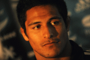 th_13c40f55777050.gif