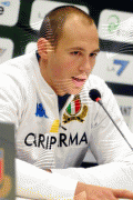 th_b421eb55973750.gif