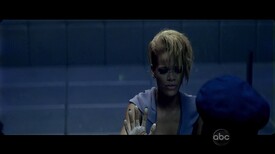 Rihanna_RR_Caps_41.jpg