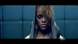 Rihanna_RR_Caps_86.jpg