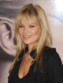 04016_Kate_Moss_Vintage_Muse_Fragrance_Signing_J.jpg