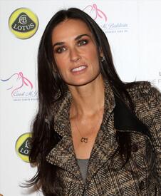 ZLV7244QVN_Demi_Moore_-_U.S._Launch_Event_For_Lotus_New_Era_in_Los_Angeles_-_Nov_12_4_.jpg