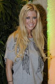 86137__by_William_Tara_Reid_9_123_475lo.jpg