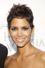 HalleBerry__CourtOfJewelsRecreation__launch_09.jpg