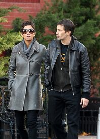 HalleBerryoutandaboutinNYC19.11.2010_14.JPG