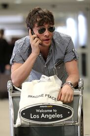 May4th_EdWestwickarrivingatLAXairport10.jpg