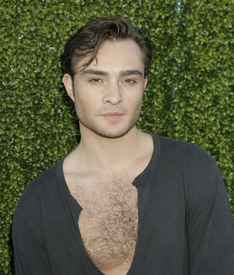 celebrity_paradise_com_Anna_EdWestwick_CBSSummerPressTourPartyinBeverlyHills_2010_07_2819.jpg