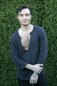 celebrity_paradise_com_Anna_EdWestwick_CBSSummerPressTourPartyinBeverlyHills_2010_07_2820.jpg