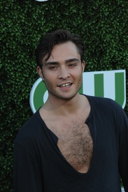 celebrity_paradise_com_Anna_EdWestwick_CBSSummerPressTourPartyinBeverlyHills_2010_07_2834.jpg