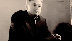 tumblr_ltqwfvVJZw1qiyluro8_250.gif