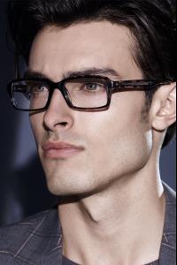 eyewear_vista_uomo_zoom.jpg