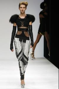 sass_bide_1_r_sassnbride_012_2010_02_21_14_05_01.jpg