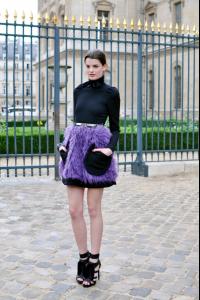 paris_fwss2011_purple_feather_skirt.jpg