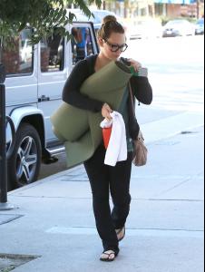 hilary_duff1787.jpg