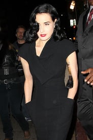 Dita-Von-Teese_008TLFANVALANDRA.JPG