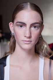 th_Thakoon_Spring_2013_Backstage_8_Nsxer_Jj_Di_Rx.jpg