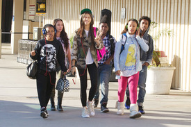 Preppie_Zendaya_Coleman_at_LAX_Airport_2.jpg