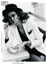 Vogue_France_2011-09_7.jpg