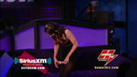 th_WhitneyCummings_HowardSternShowhd1080p.avi_snapshot_00.16_2012.11.16_19.38.58.jpg