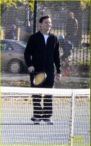 leonardo-dicaprio-wolf-of-wall-street-tennis-match-01.jpg