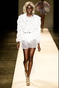 desfile_r_rosner_spfw_verao2013_102.jpg