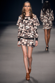 desfile-julianajabour-spfw-inv2014-13.jpg