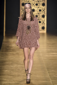 desfile-victordzenk-fashionrio-inv2014-15.jpg