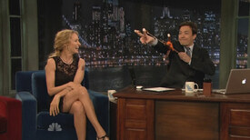 Uma_Thurman_Late_Night_Fallon_2011_720p_3.jpg