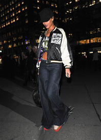 Rihanna (13).jpg