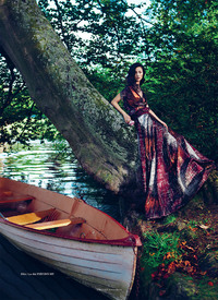 Elle_Vietnam_January_2013_003.jpg