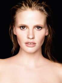 Lara_Stone_Magic_Blur_300-eef8bc6a.jpg