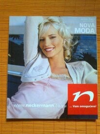 27142458_563c8712812081-29869990Neckermann-katalog-2006.jpg