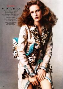 us_vogue_july_1999_3.jpg