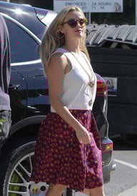 Reese Witherspoon is seen running errands in a Floral Print.jpg