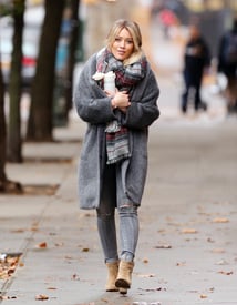 Hillary Duff looks stylish in a long fur coat as she shoots Younger.jpg